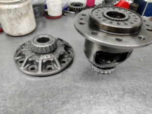 Ford 7 en 7.5 inch visco sper differentieel revisie